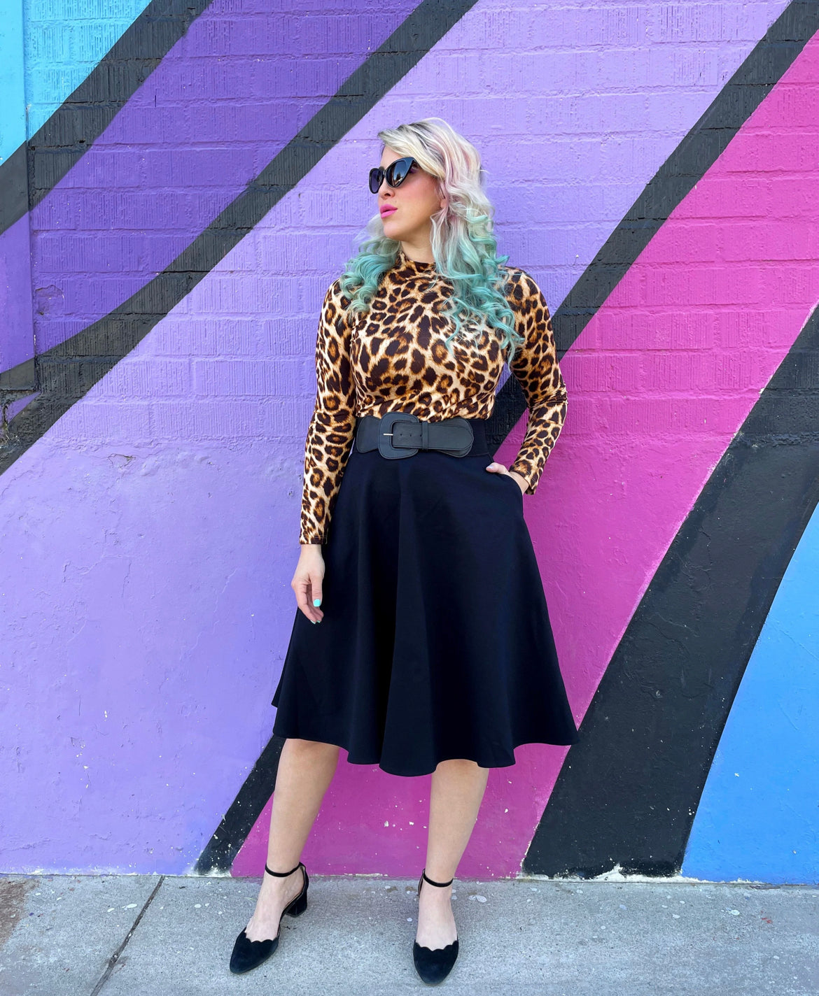 LEOPARD MOCK NECK TOP