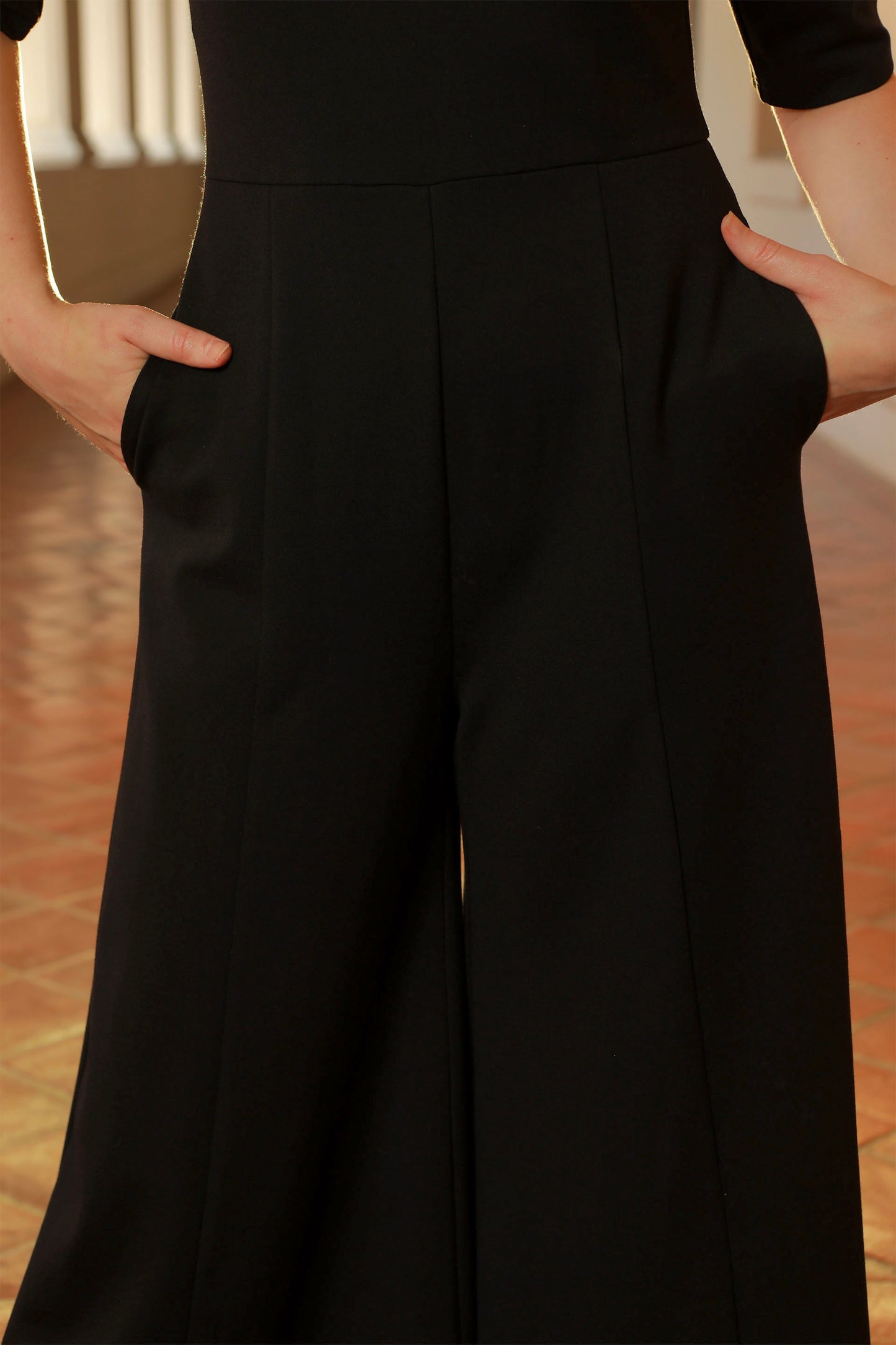 AMBER WIDE LEG JUMPSUIT